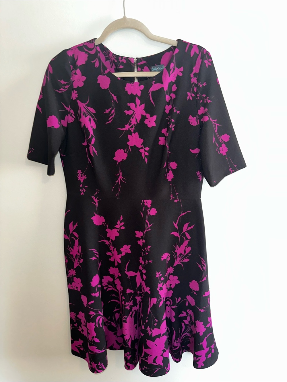 Gabby Skye Black Dress with Fuchsia Floral Print